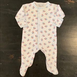 Pull along puppy sleeper